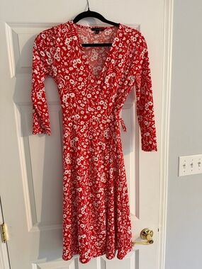 Banana Republic Red & White Floral Wrap Midi Dress